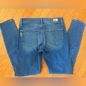 Like New -PAIGE Verdugo Ankle Jeans Size 27. Retail $189